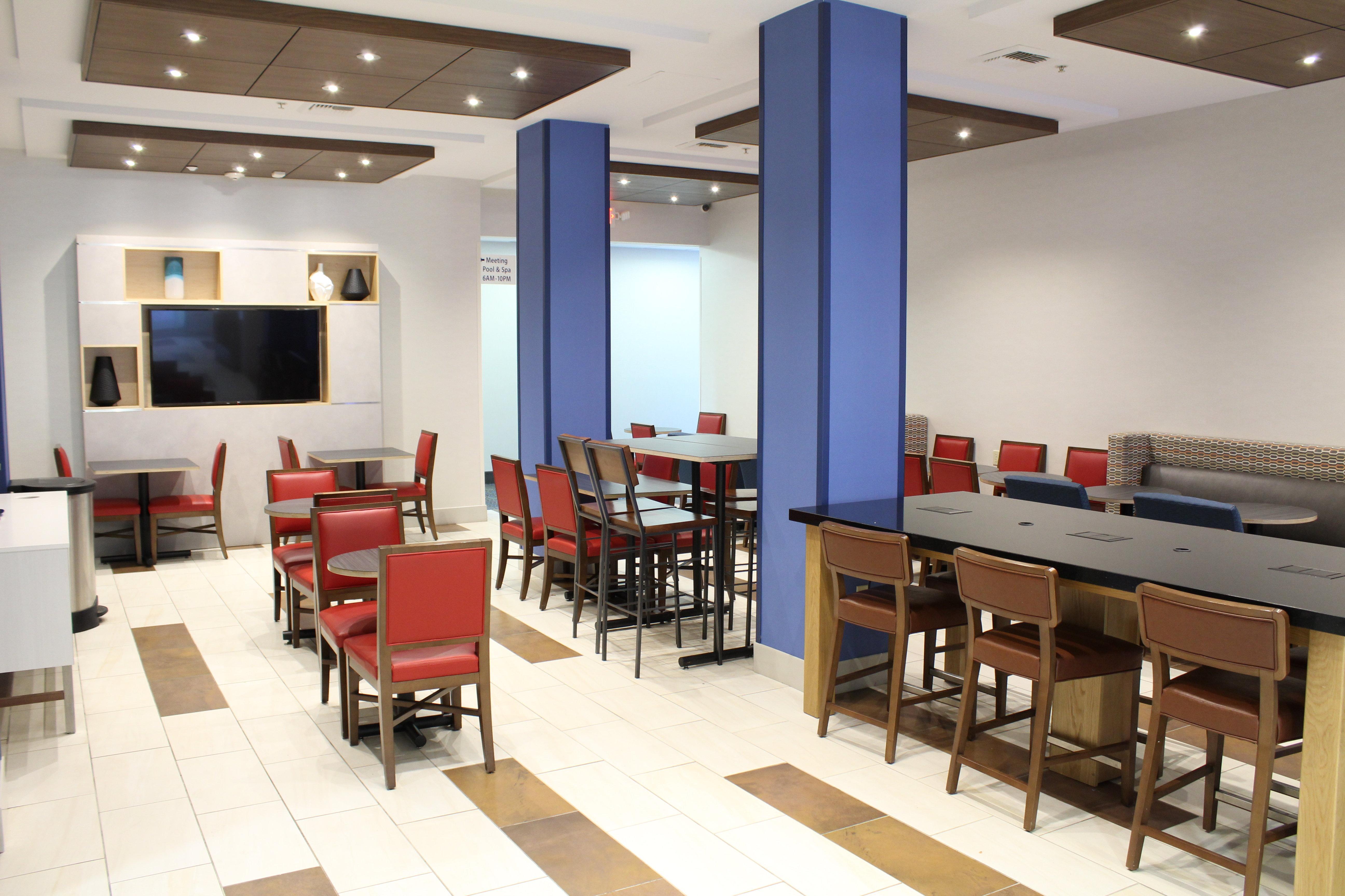 Holiday Inn Express Hotel & Suites Napa Valley-American Canyon By Ihg Exterior foto